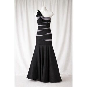 Betsy & Adam One Shoulder Mermaid Gown Black Gray Formal Prom Evening Dress 8